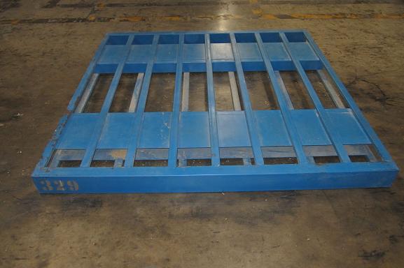 Pallet sắt 1650 x 1620